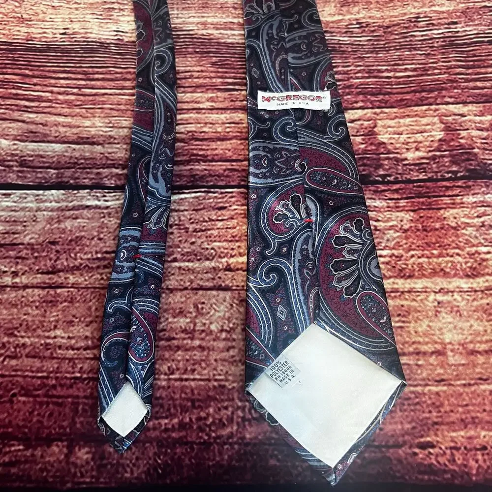 McGregor Polyester Skinny Tie 56x3.5 Paisley Purple Blue Abstract Necktie Classy
